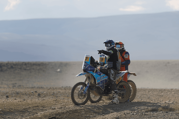 Наша адаптивная гоночная команда BN Racing преодолела пустыни Монголии