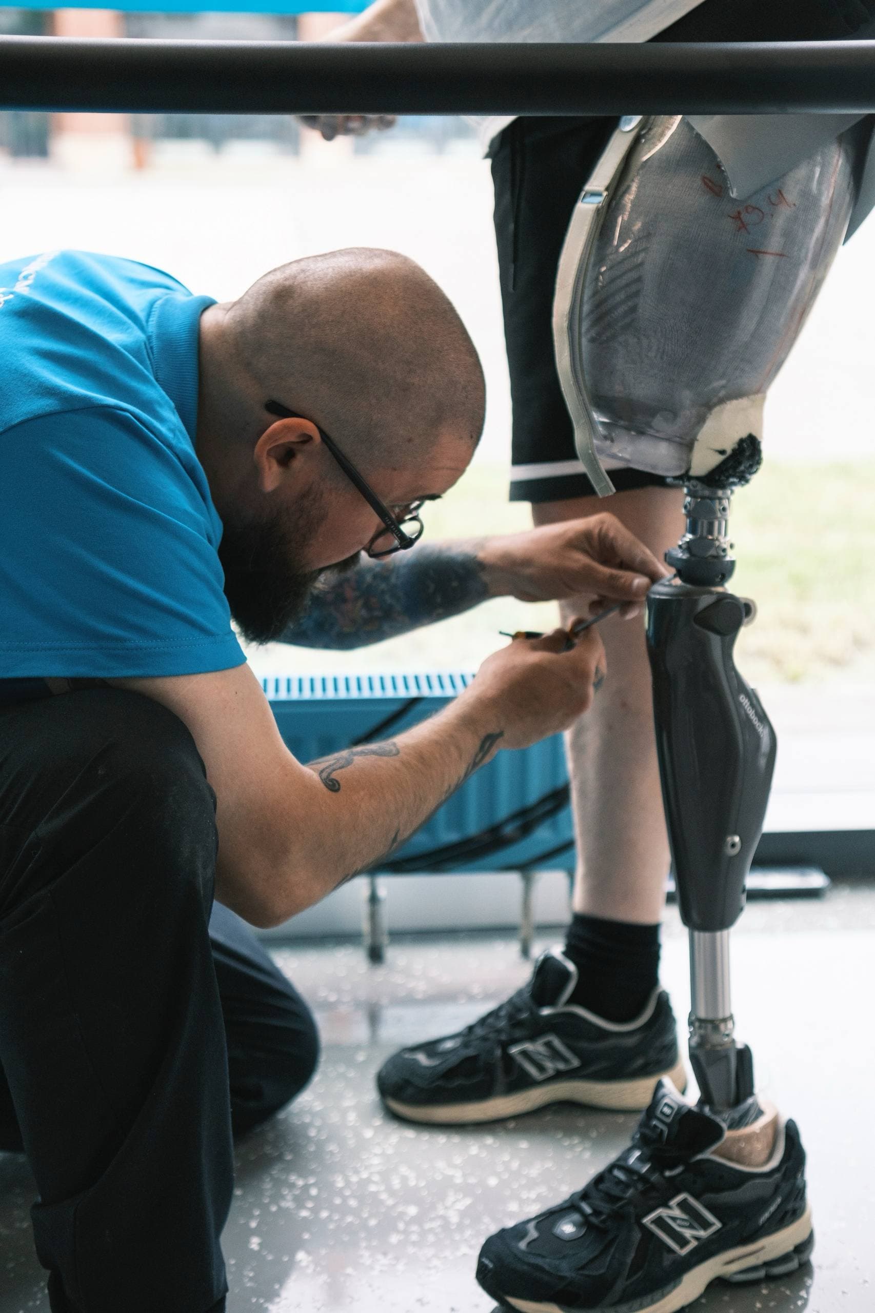 Профилактика контрактур: протезирование бедра