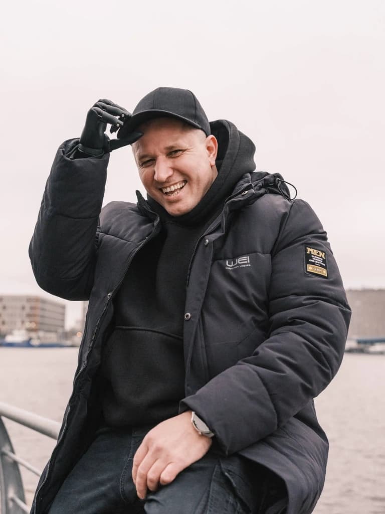 Максим