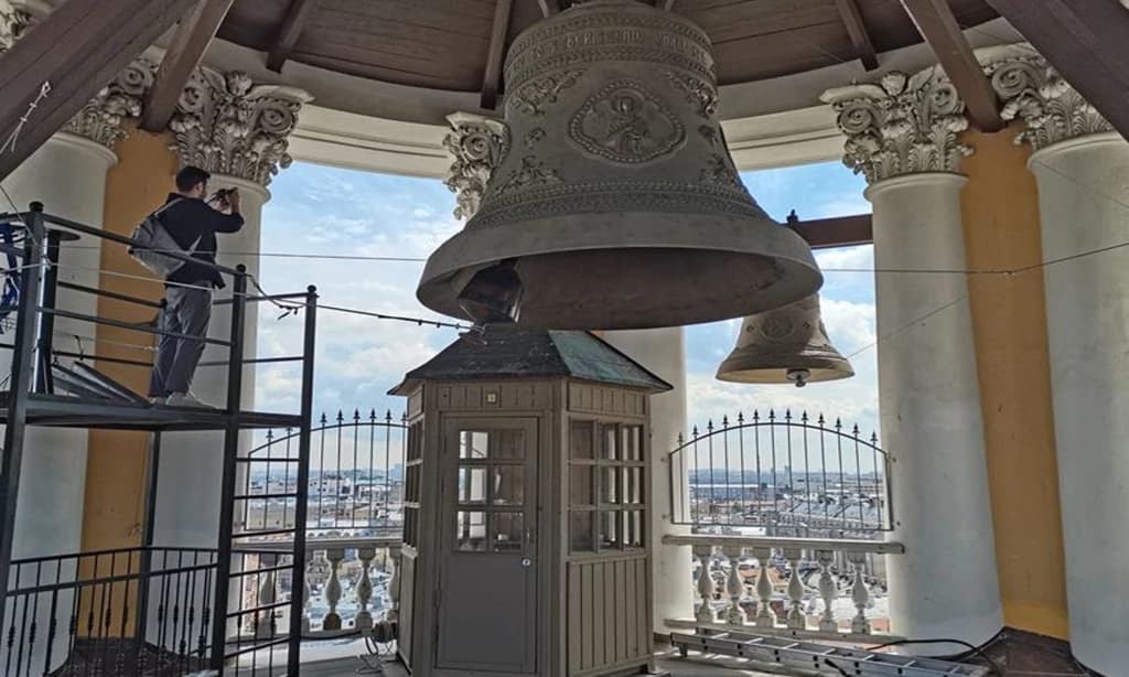 Колокольня Владимирского собора / Фото: travelrussia.ru